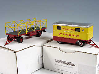Lot 316 - MINITRUCKS (FRANCE) (2)
