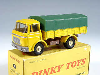 Lot 416 - DINKY TOYS FRANCE (1)