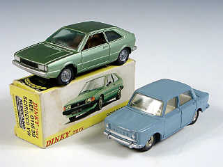 Lot 251 - DINKY TOYS FRANCE (2)