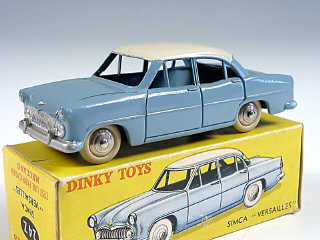 Lot 145 - DINKY TOYS FRANCE (1)