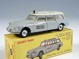 Lot 259 - DINKY TOYS (FRANCE) (1)