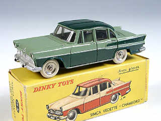 Lot 129 - DINKY TOYS FRANCE (1)