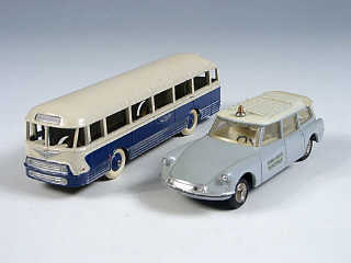 Lot 377 - DINKY TOYS (FRANCE) (2)