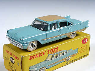 Lot 351 - DINKY TOYS GB (1)