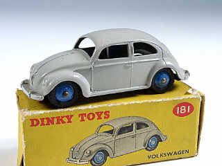 Lot 356 - DINKY TOYS (GB) (1)