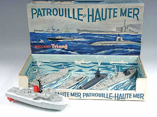 Lot 847 - MECCANO TRI-ANG (1)