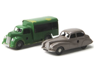 Lot 306 - CHAD VALLEY (GB) (2)