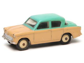 Lot 367 - DINKY TOYS (GB) (1)