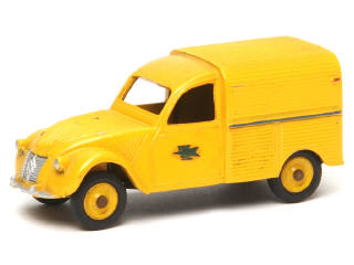 Lot 536 - DINKY TOYS (FRANCE) (1)