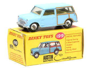Lot 374 - DINKY TOYS (GB) (1)