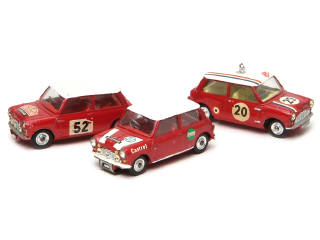 Lot 317 - CORGI TOYS (GB) (3)