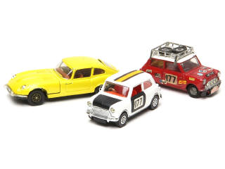 Lot 319 - CORGI TOYS (GB) (3)