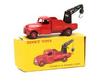 Lot 629 - DINKY TOYS (FRANCE) (1)