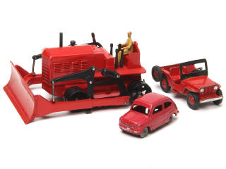 Lot 443 - DINKY TOYS (GB) (3)