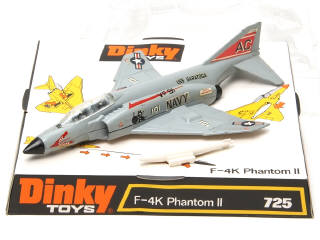 Lot 405 - DINKY TOYS (GB) (1)