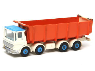 Lot 411 - DINKY TOYS (GB) (1)