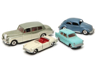 Lot 451 - DINKY TOYS (GB) (4)