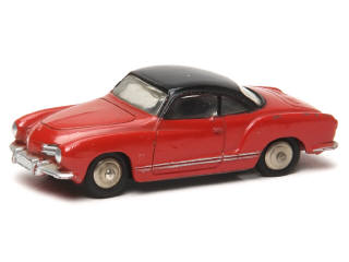 Lot 594 - DINKY TOYS (FRANCE) (1)