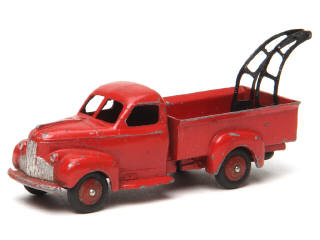 Lot 600 - DINKY TOYS (FRANCE) (1)