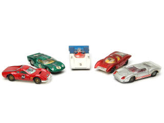 Lot 467 - DINKY TOYS (GB) (5)