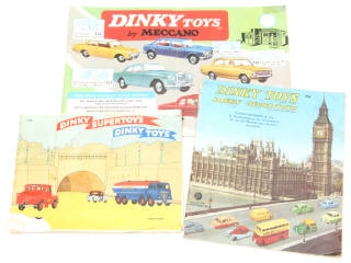 Lot 401 - DINKY TOYS (GB) (3)
