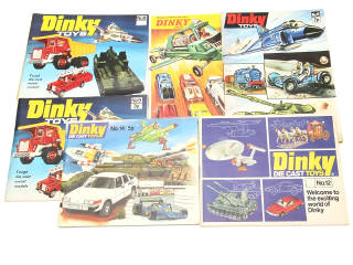 Lot 402 - DINKY TOYS (GB) (6)