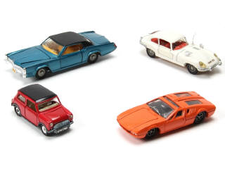 Lot 405 - DINKY TOYS (GB) (4)