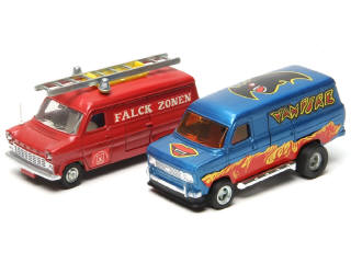 Lot 440 - DINKY TOYS (GB) (2)