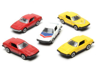 Lot 445 - DINKY TOYS (GB) (5)
