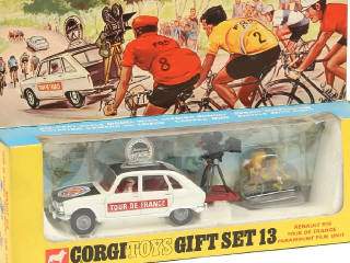 Lot 450 - CORGI TOYS (GB) (1)