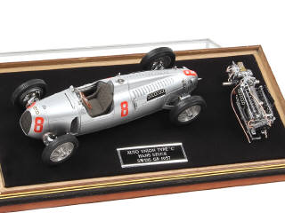 Lot 261 - MIALANA RACING MODELS (GB) (1)