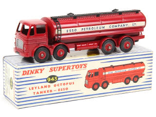 Lot 564 - DINKY TOYS (GB) (1)