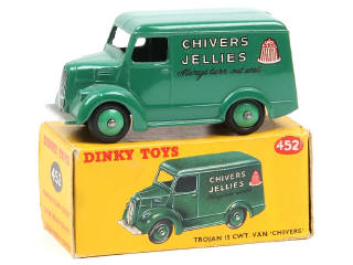Lot 535 - DINKY TOYS (GB) (1)
