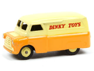 Lot 541 - DINKY TOYS (GB) (1)