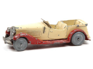 Lot 582 - DINKY TOYS (FRANCE) (1)