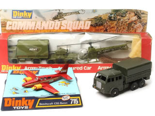 Lot 324 - DINKY TOYS (3)