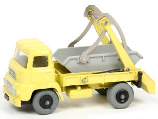 Lot 343 - DINKY TOYS (GB) (1)