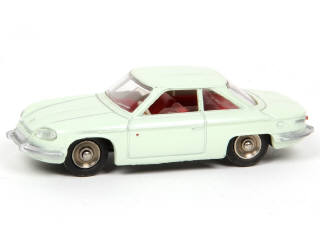 Lot 151 - DINKY TOYS (FRANCE) (1)