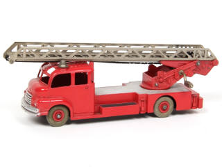 Lot 338 - DINKY TOYS (GB) (1)
