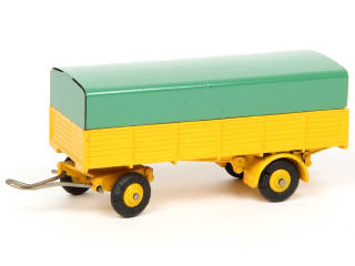 Lot 206 - DINKY TOYS (FRANCE) (1)
