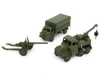 Lot 381 - DINKY TOYS (GB) (3)