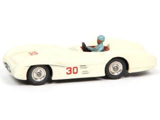Lot 306 - DINKY TOYS (GB) (1)