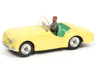 Lot 243 - DINKY TOYS (GB) (1)