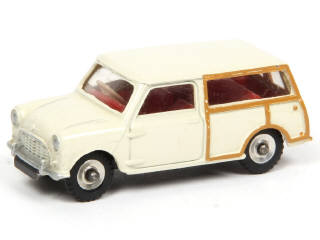 Lot 290 - DINKY TOYS (GB) (1)