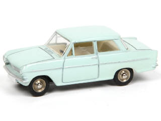 Lot 161 - DINKY TOYS (FRANCE) (1)