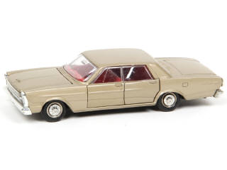 Lot 185 - DINKY TOYS (FRANCE) (1)