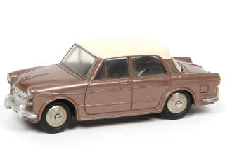 Lot 153 - DINKY TOYS (FRANCE) (1)
