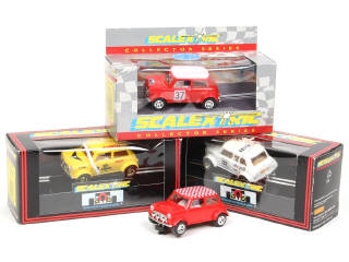 Lot 412 - SCALEXTRIC (4)