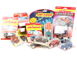 Lot 294 - MAJORETTE (FRANCE) (14)