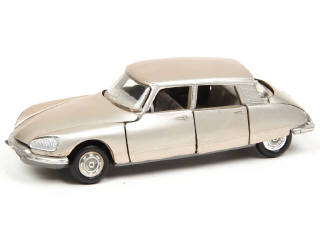 Lot 274 - NOREV - JET CAR (FRANCE) (1)